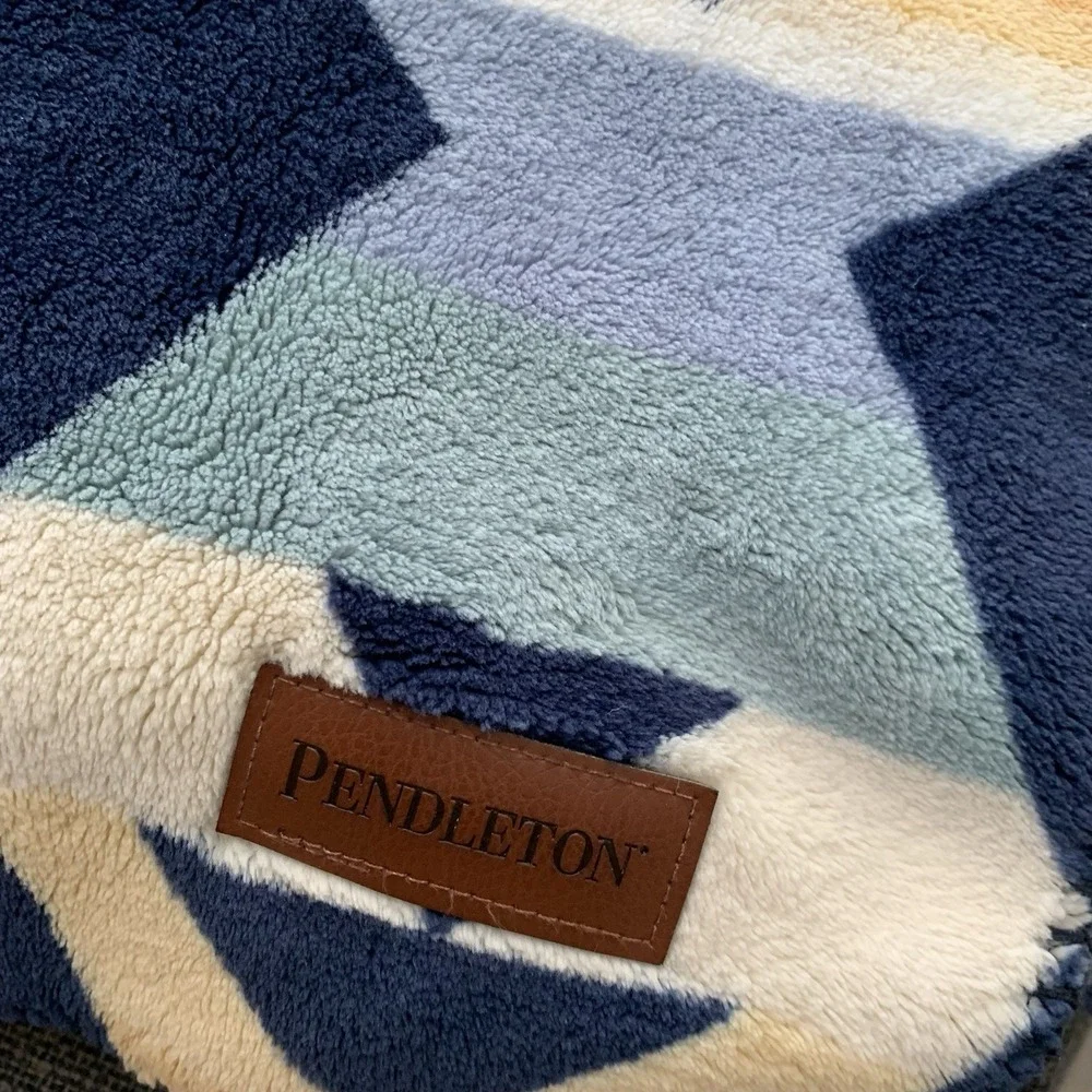 Pendleton Big Thunder Sherpa Fleece blanket